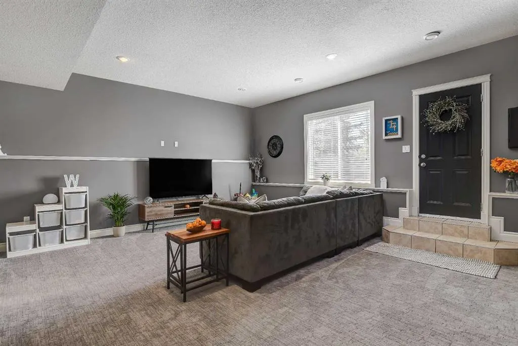10826 Carriage Lane Drive