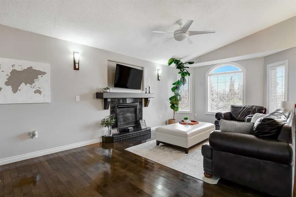 10826 Carriage Lane Drive