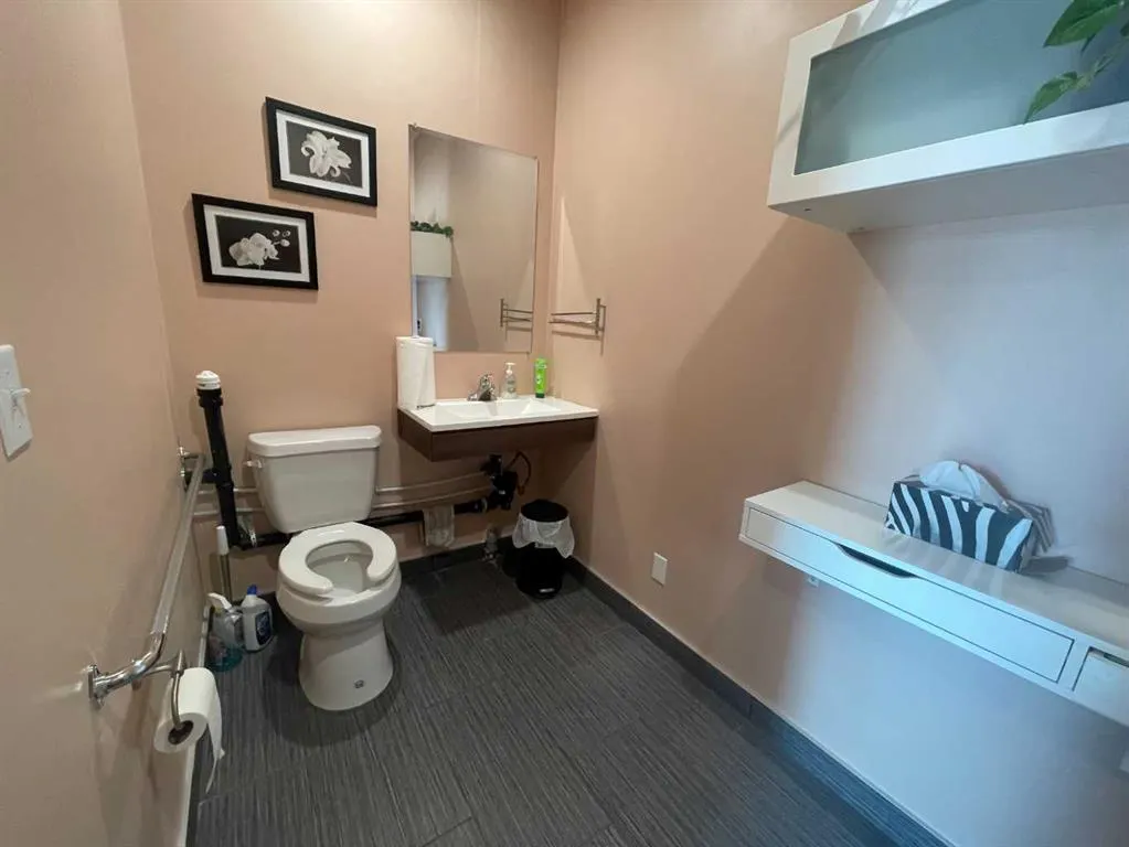 1518 Centre Street NE, #196