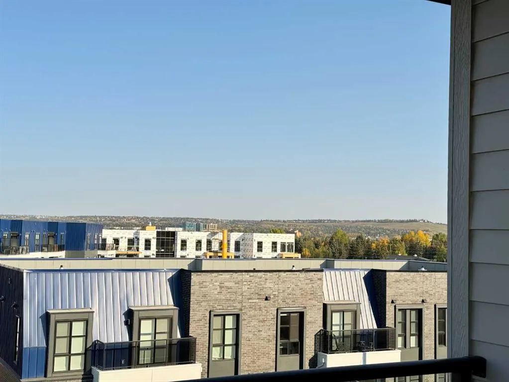 4275 Norford Avenue NW, #405