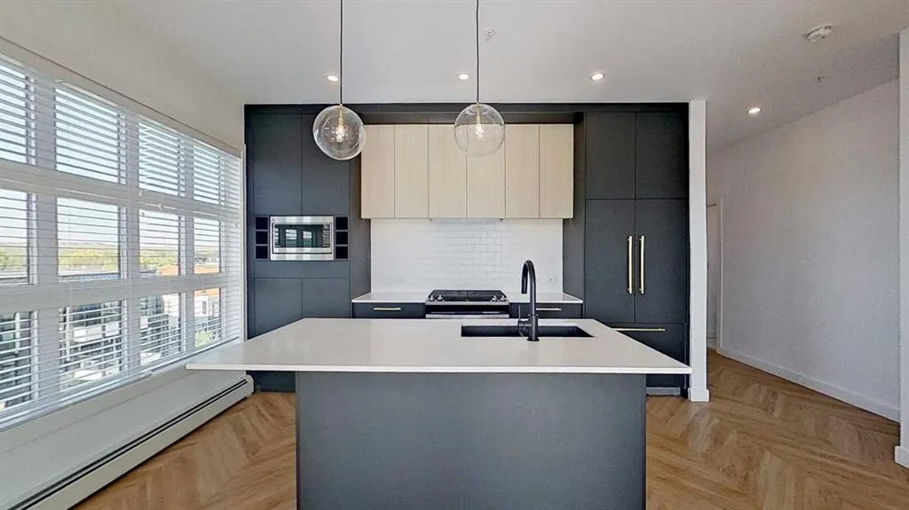 4275 Norford Avenue NW, #405