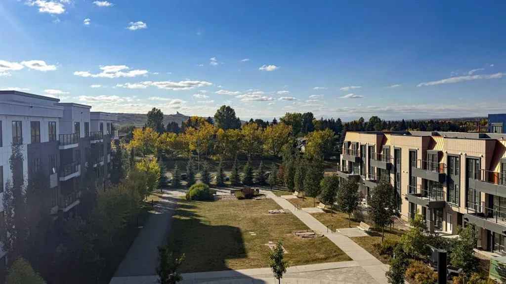 4275 Norford Avenue NW, #405