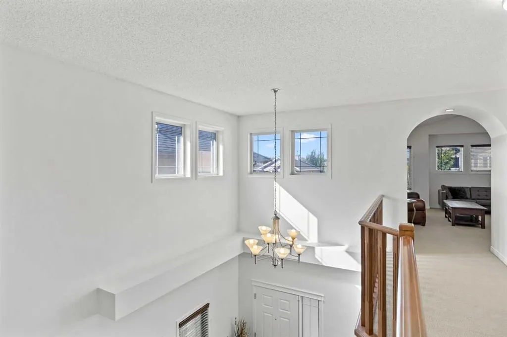 83 Aspen Stone Terrace SW