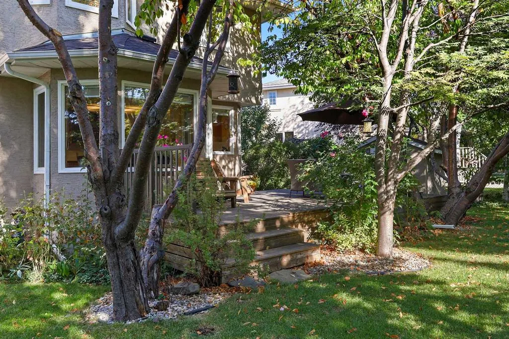 323 Mt Cascade Place SE