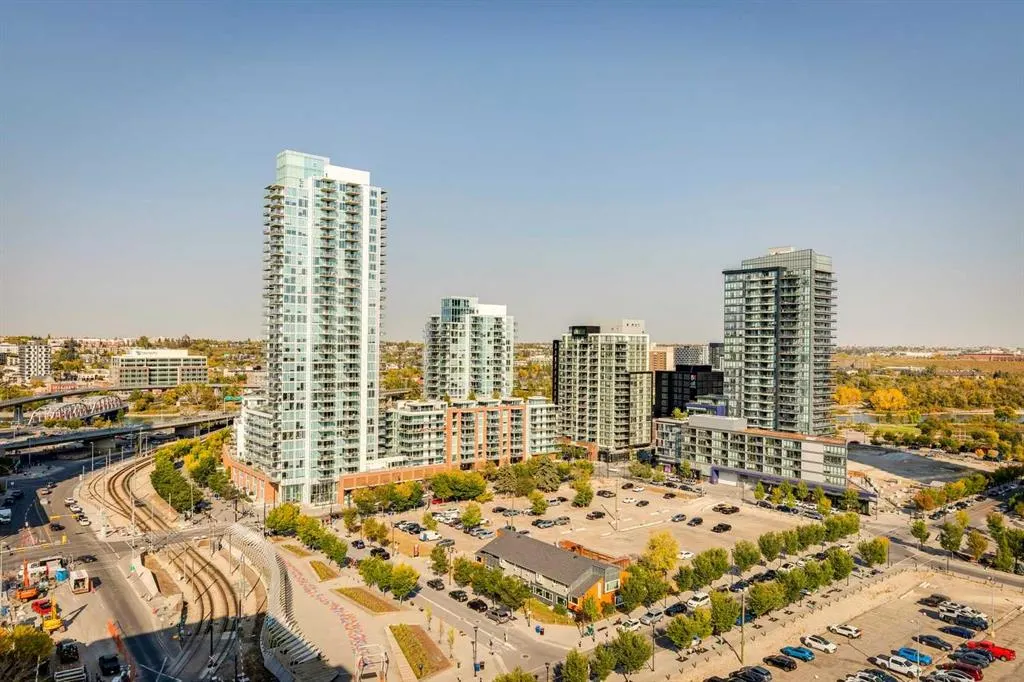 450 8 Avenue SE, #707