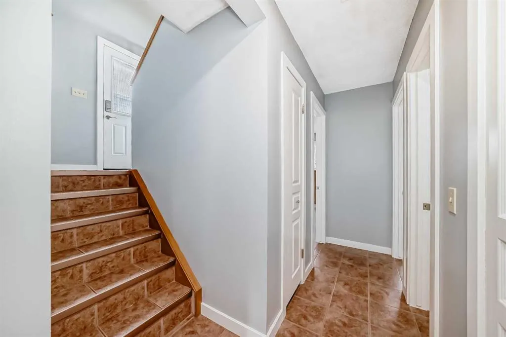42 Pennsburg Way SE