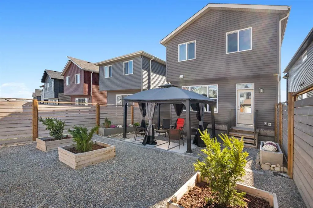 44 Calhoun Common NE