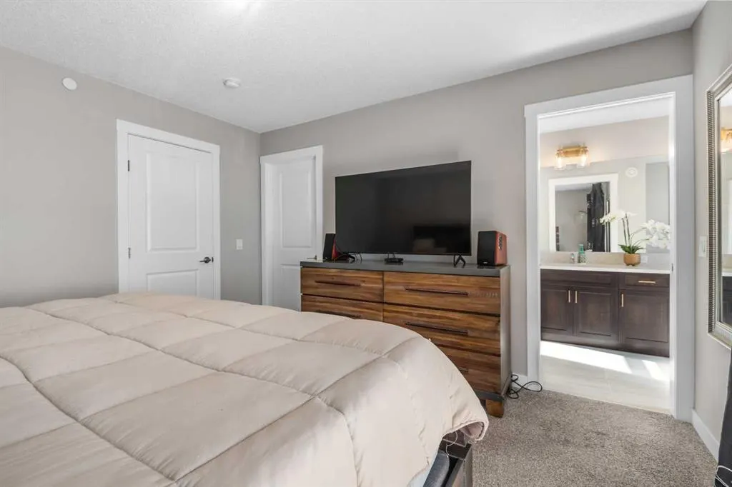 44 Calhoun Common NE