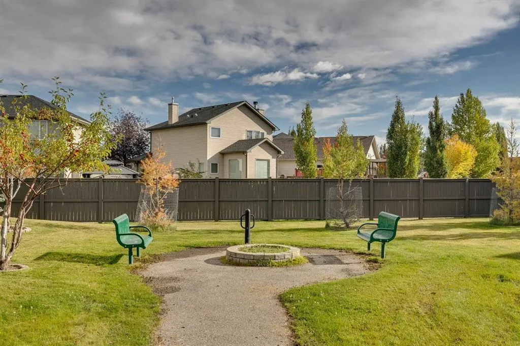 51 Spring Meadows Bay