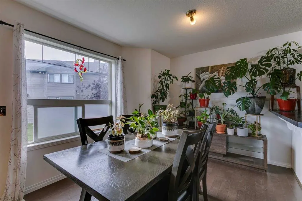 51 Spring Meadows Bay