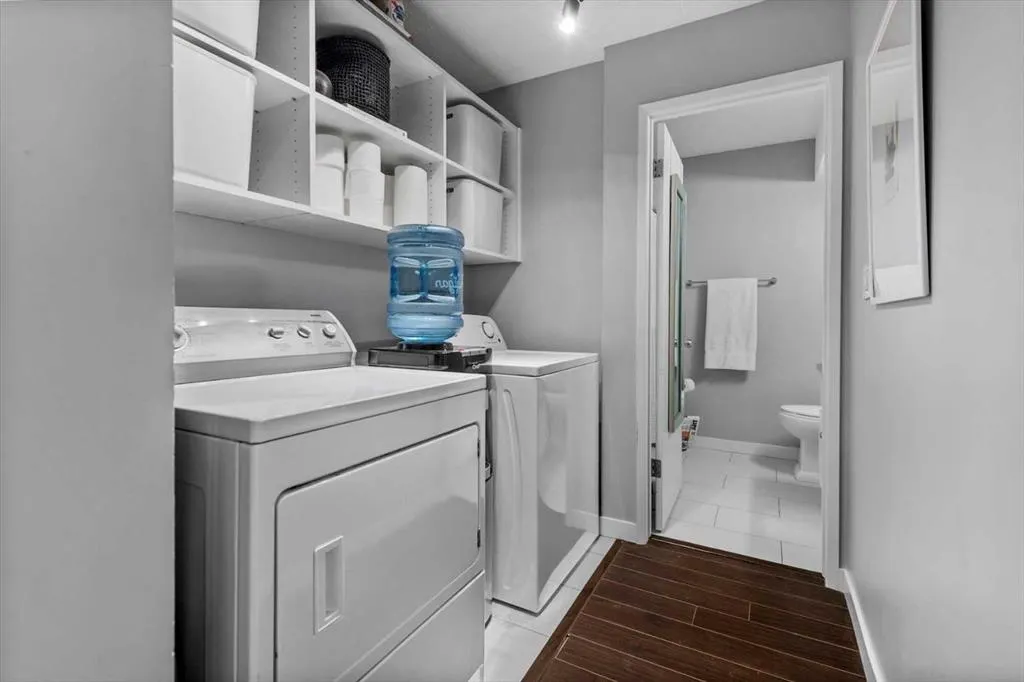 1001 68 Avenue SW, #205