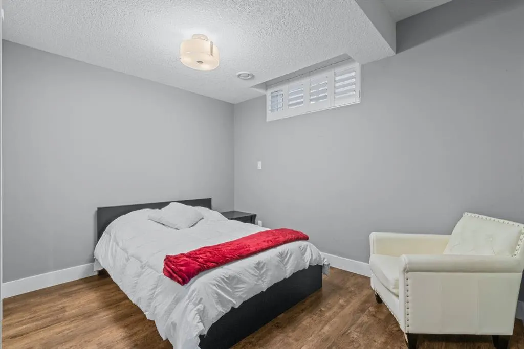 67 Marquis Crescent SE