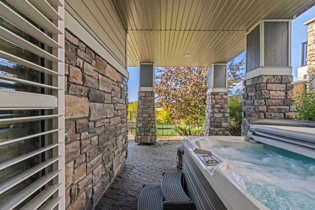 67 Marquis Crescent SE