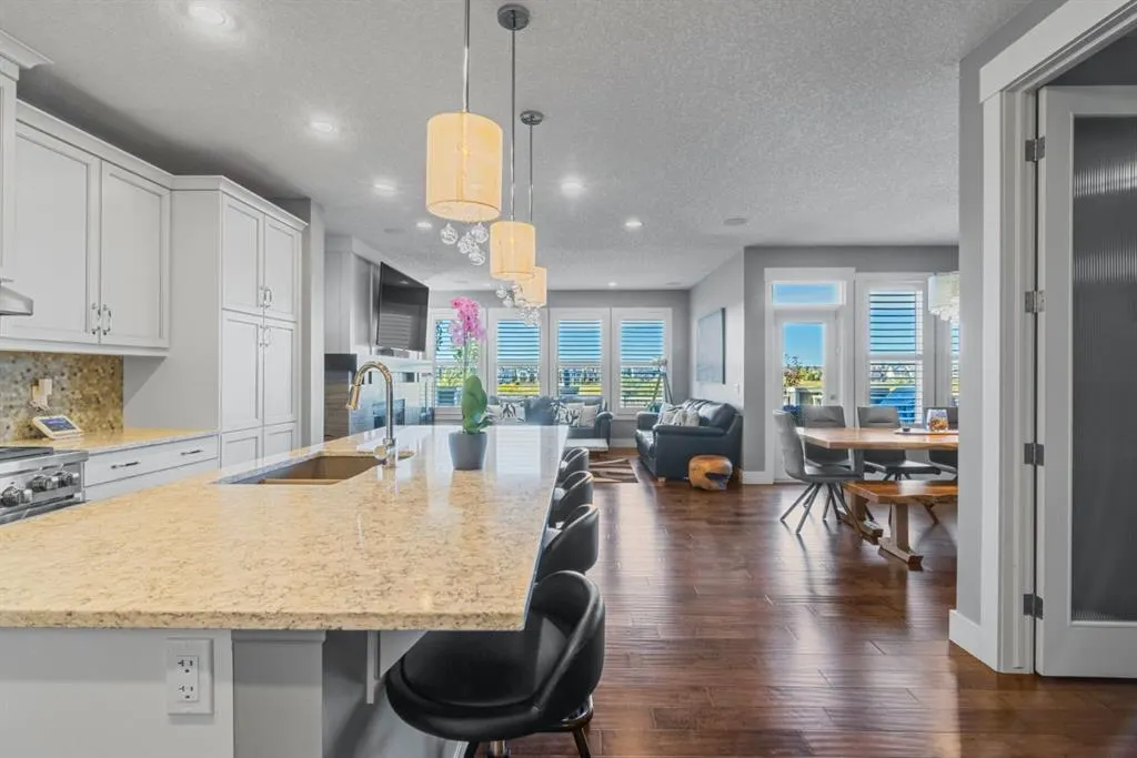 67 Marquis Crescent SE