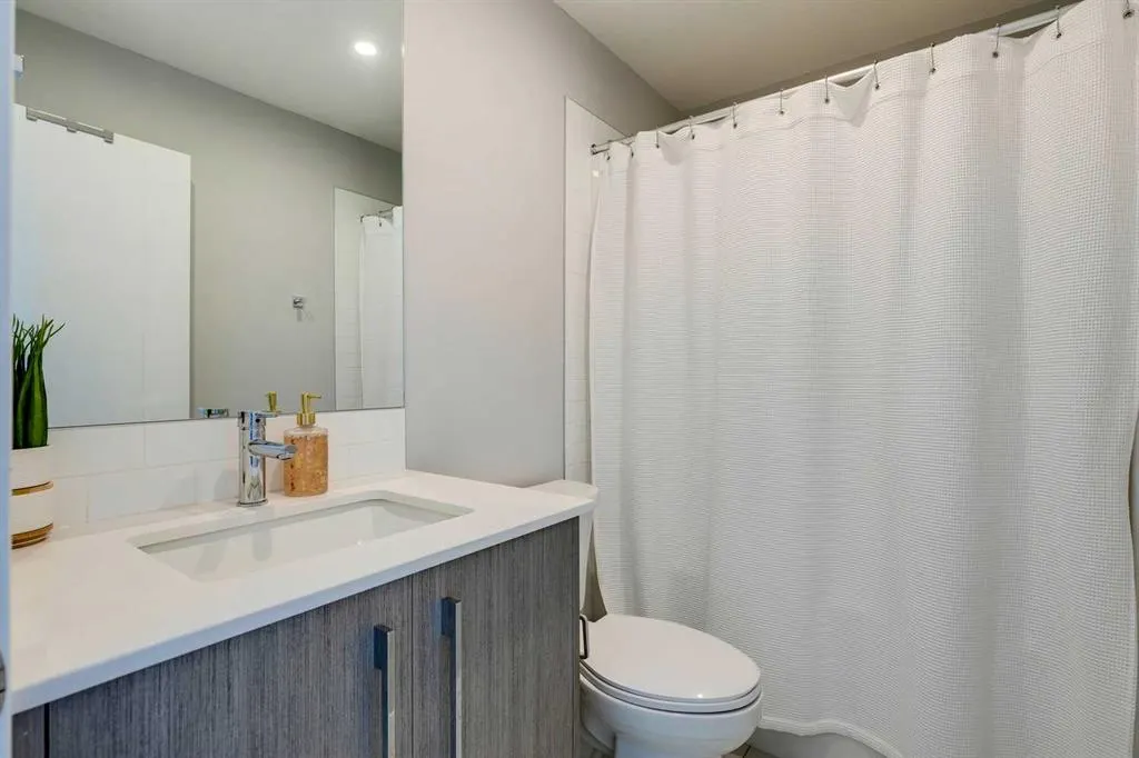 111 Wolf Creek Drive SE, #1305