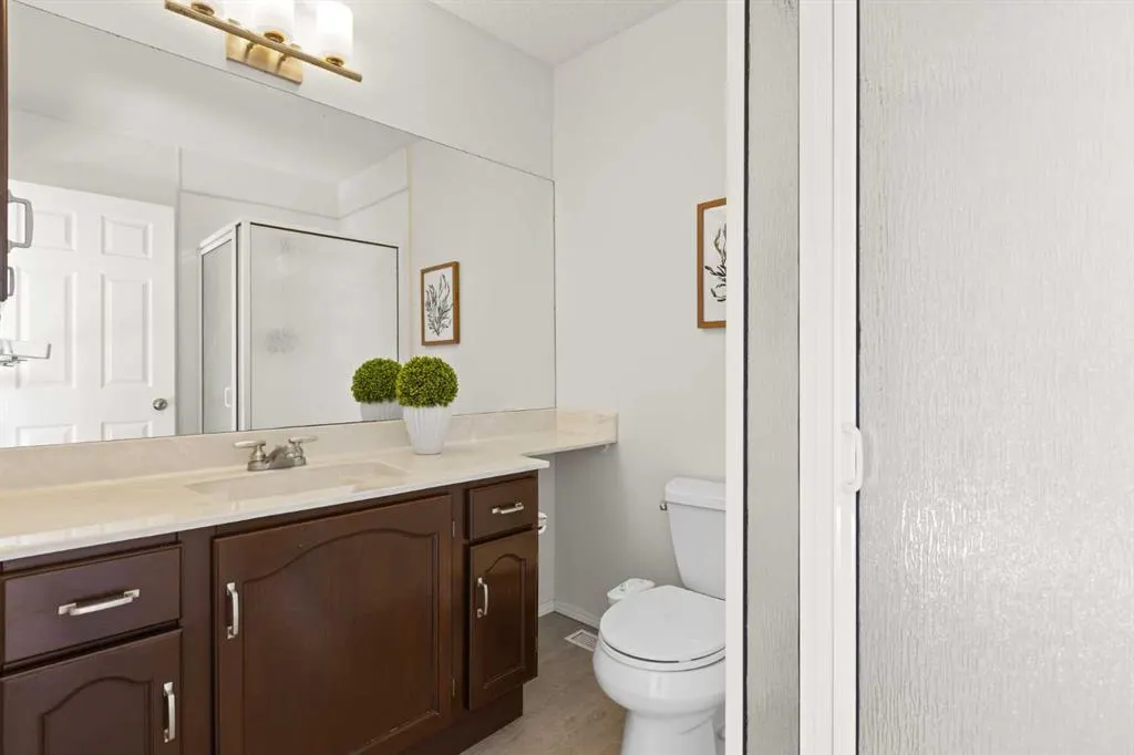 51 Kingsland Villas SW