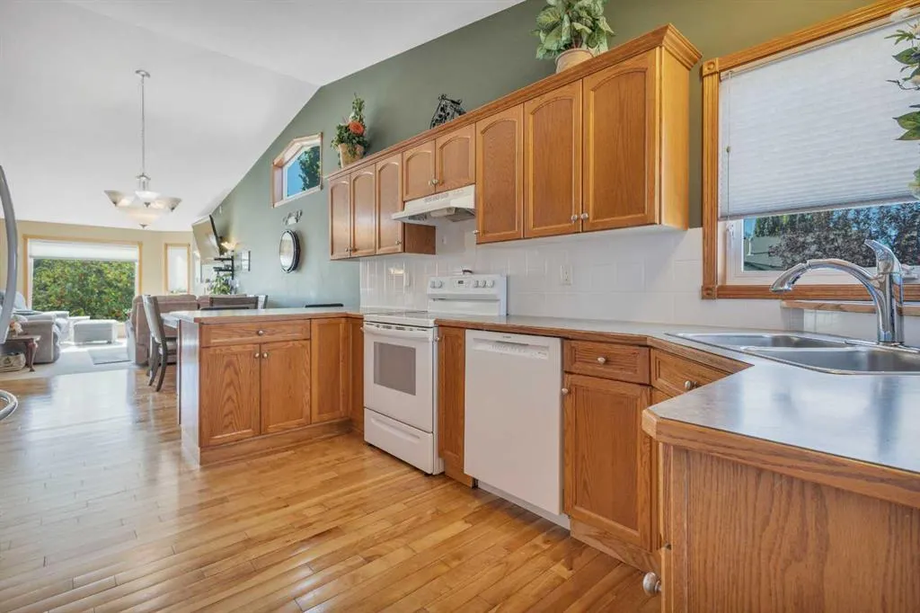 138 Duval Crescent