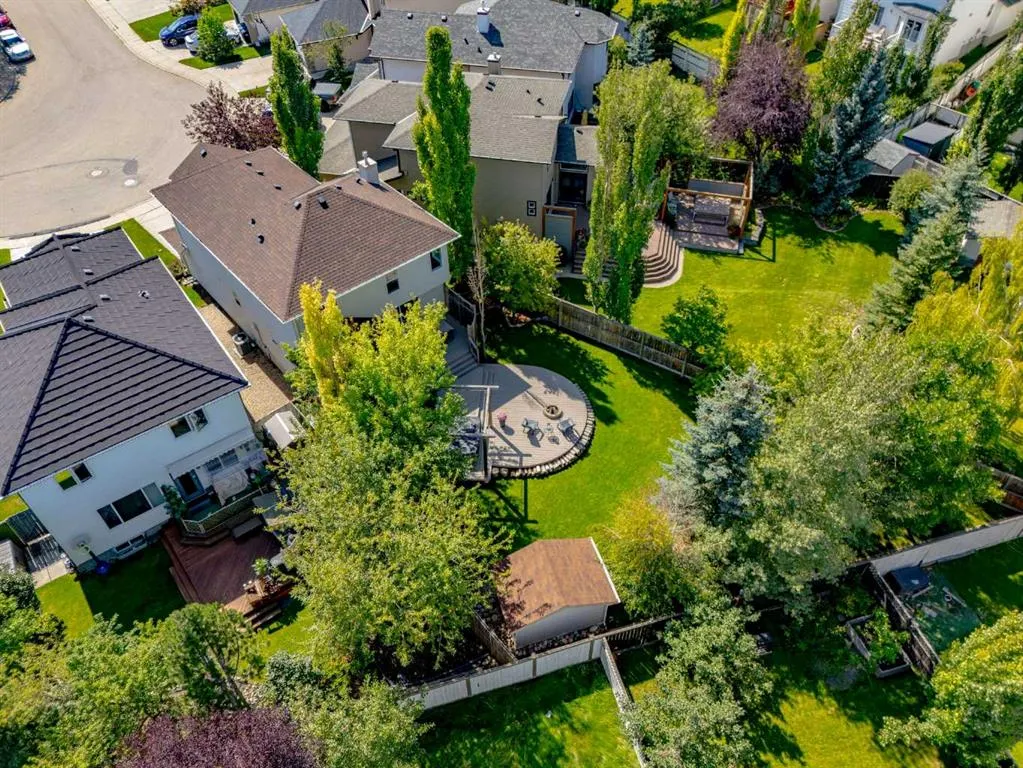 16 Hidden Valley Gardens NW