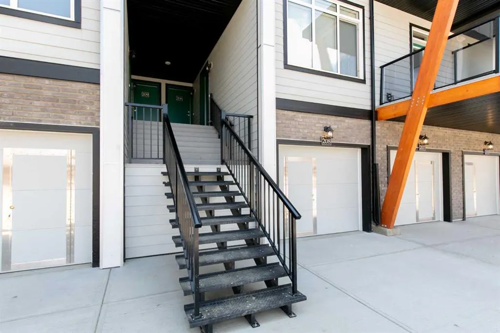 414 Seton Passage SE, #209