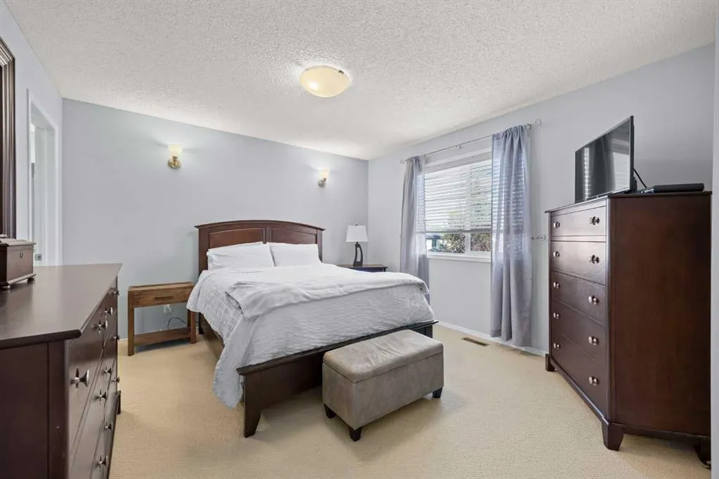 143 Cranwell Green SE