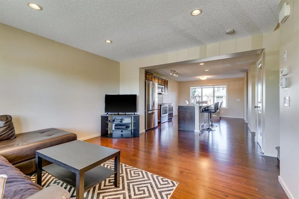156 Wentworth Square SW