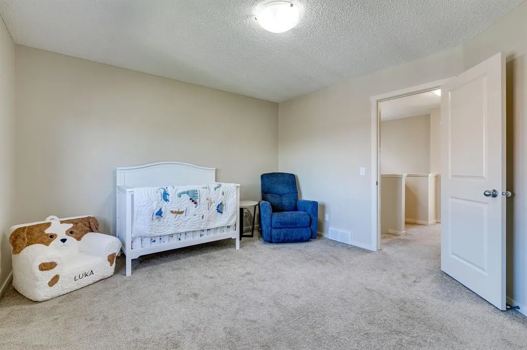 156 Wentworth Square SW