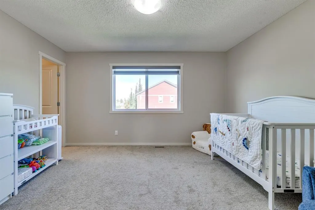 156 Wentworth Square SW