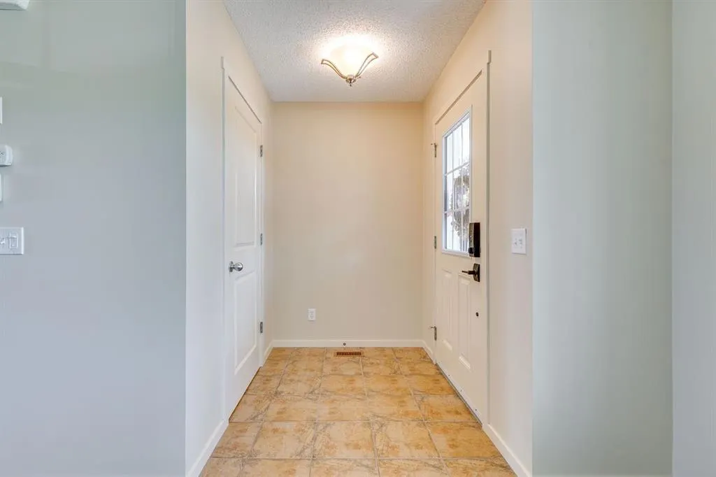 156 Wentworth Square SW