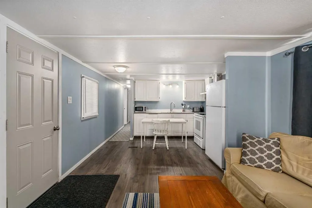 2106 50 Street SE, #23