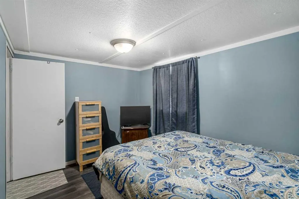 2106 50 Street SE, #23