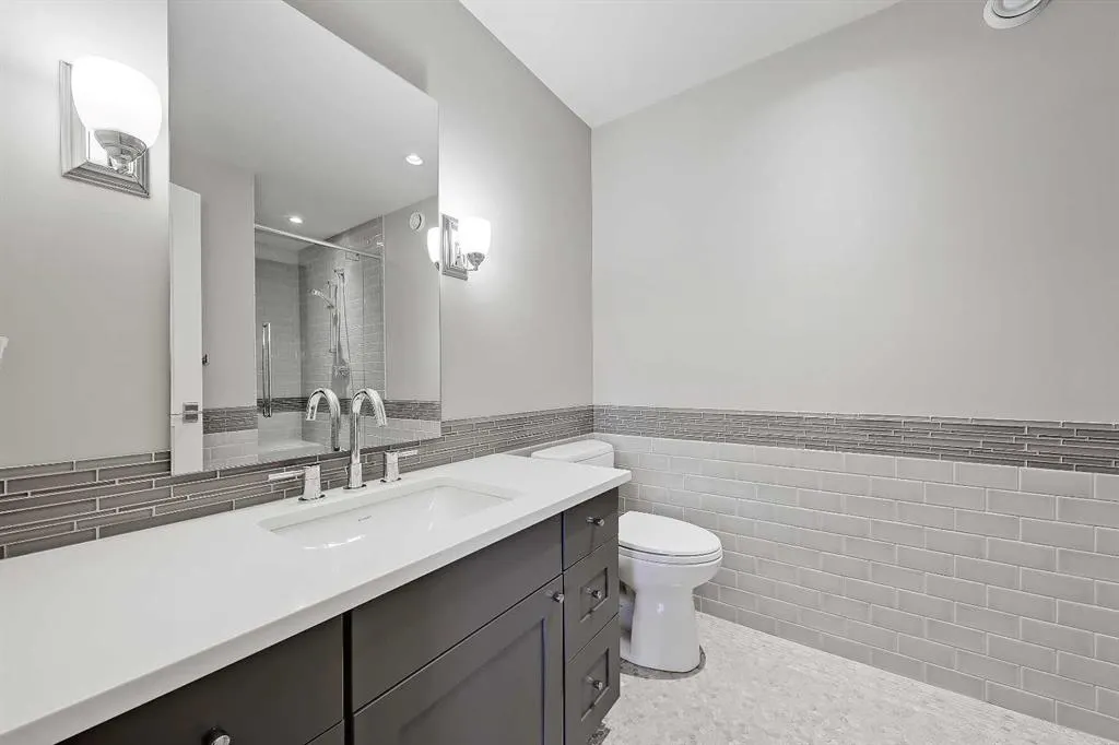 2 Granville Crescent SW