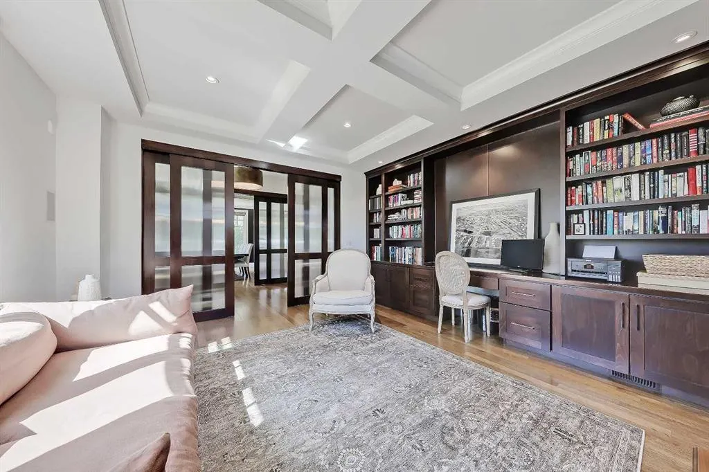 2 Granville Crescent SW
