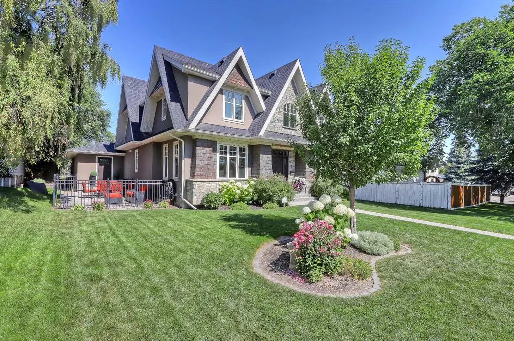 2 Granville Crescent SW