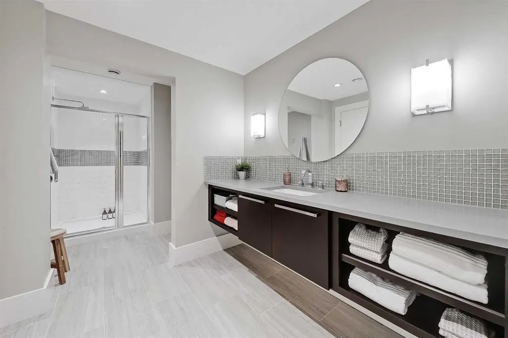 2 Granville Crescent SW