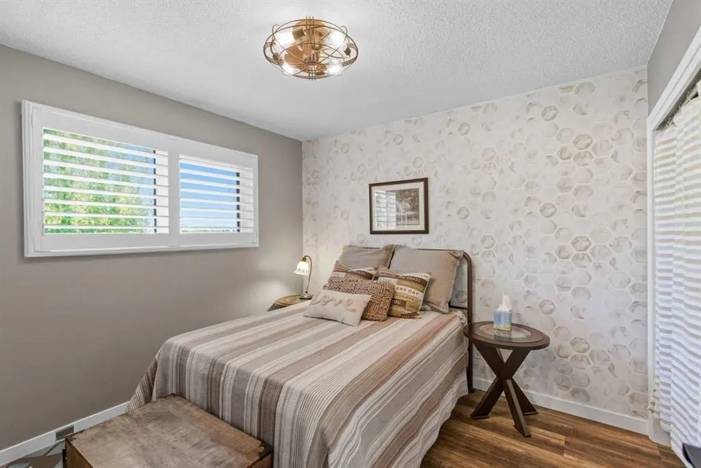 83 Brazeau Crescent SW