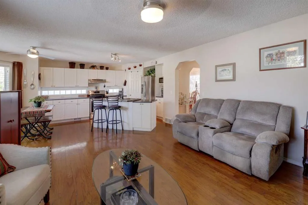 246 Harvest Oak Rise NE