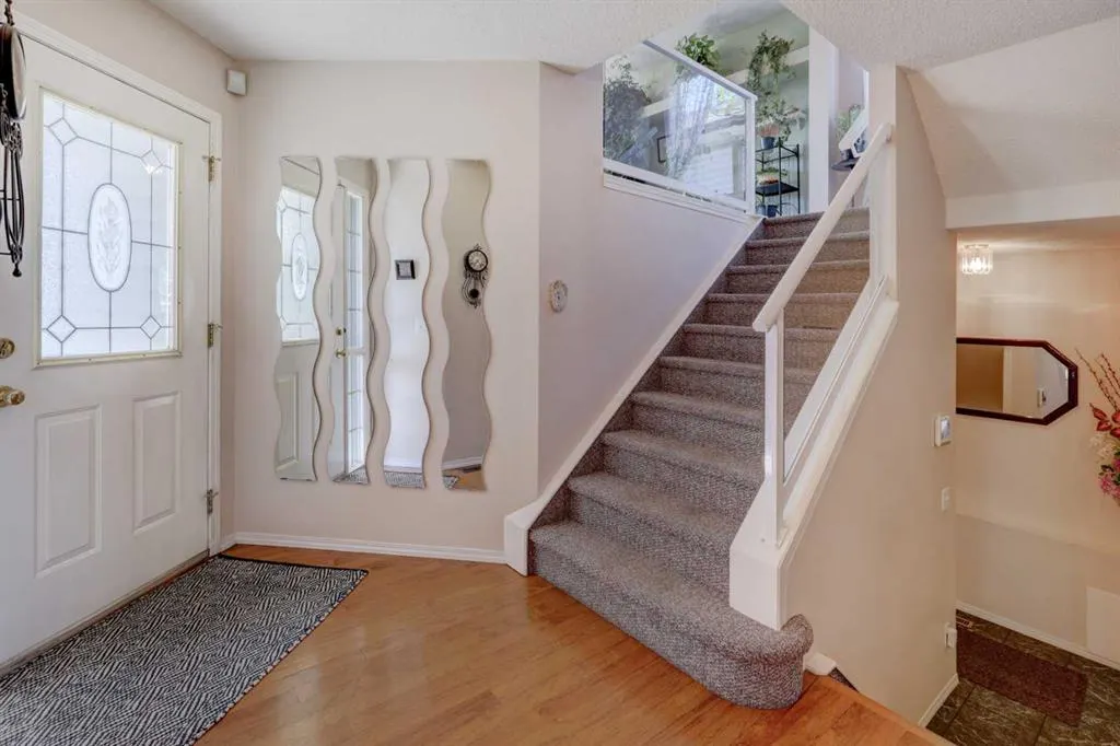 246 Harvest Oak Rise NE