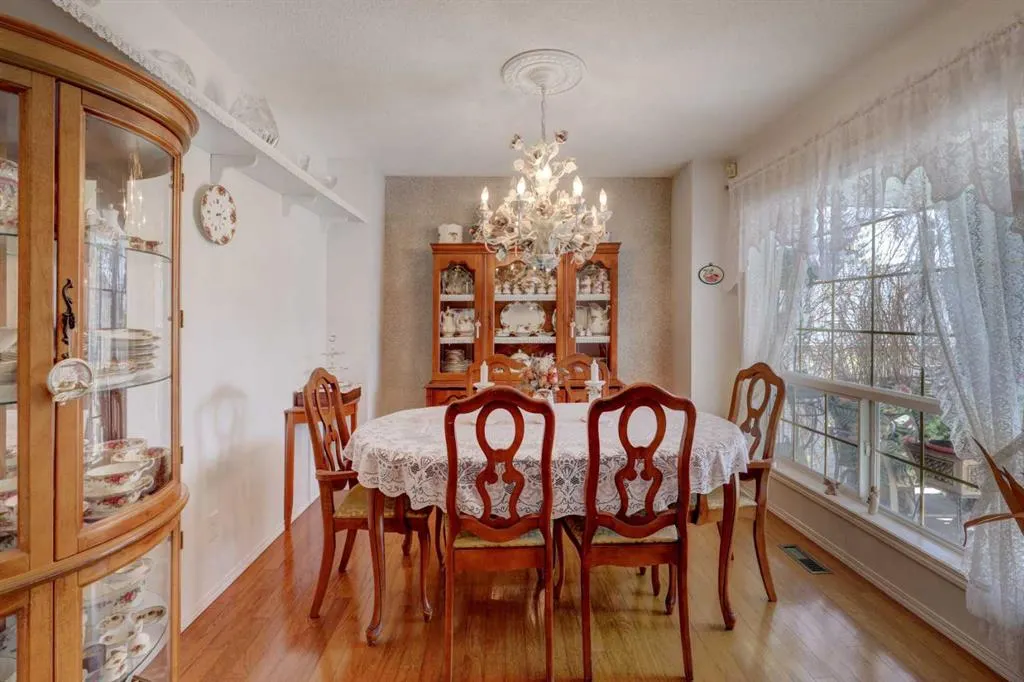 246 Harvest Oak Rise NE