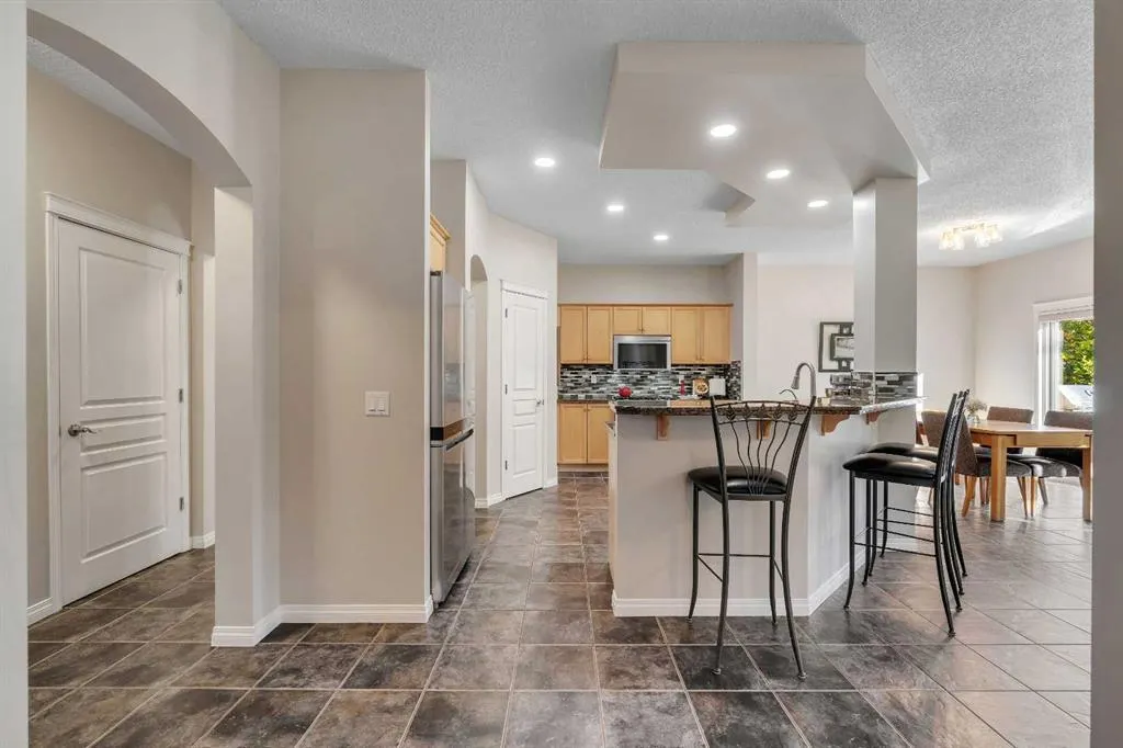 10 Arbour Vista Close NW