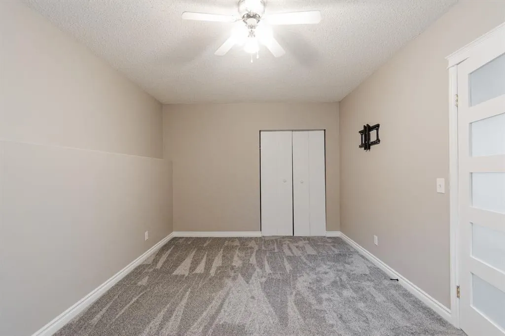 248 Warren Road
