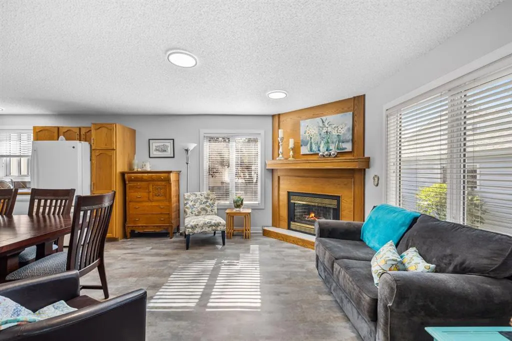 44 Harvest Park Road NE