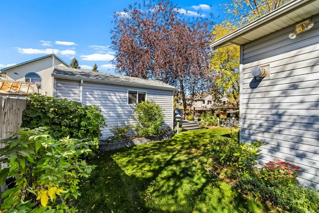 44 Harvest Park Road NE
