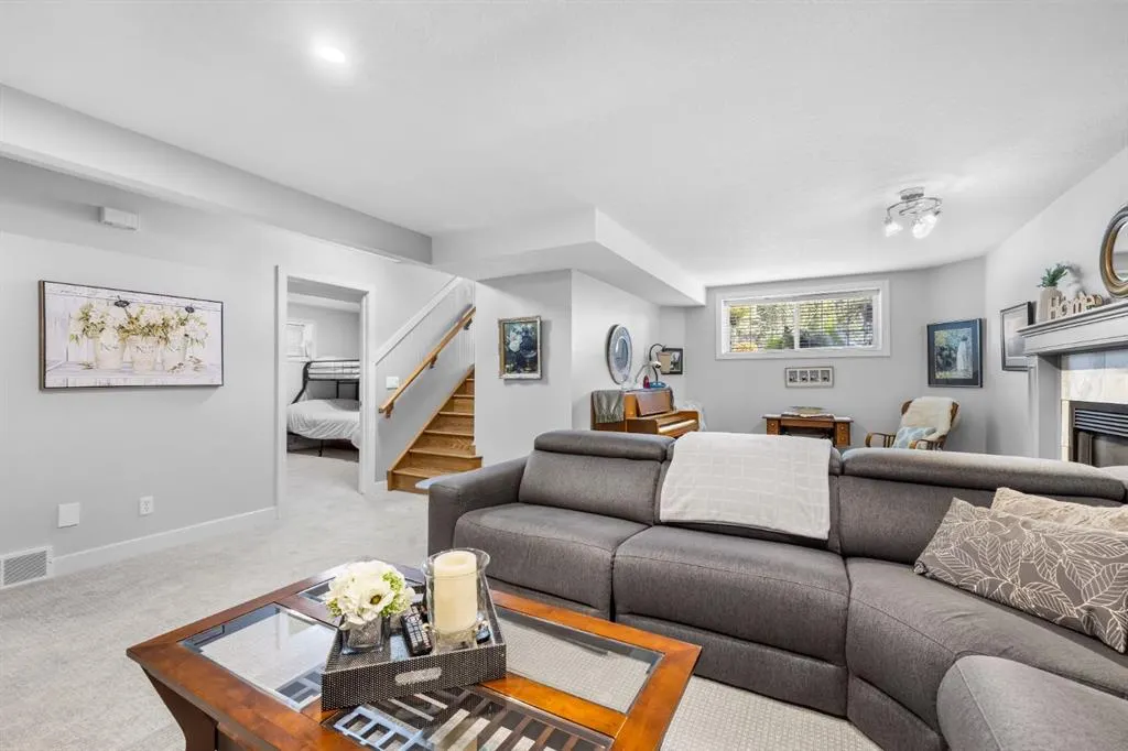 44 Harvest Park Road NE