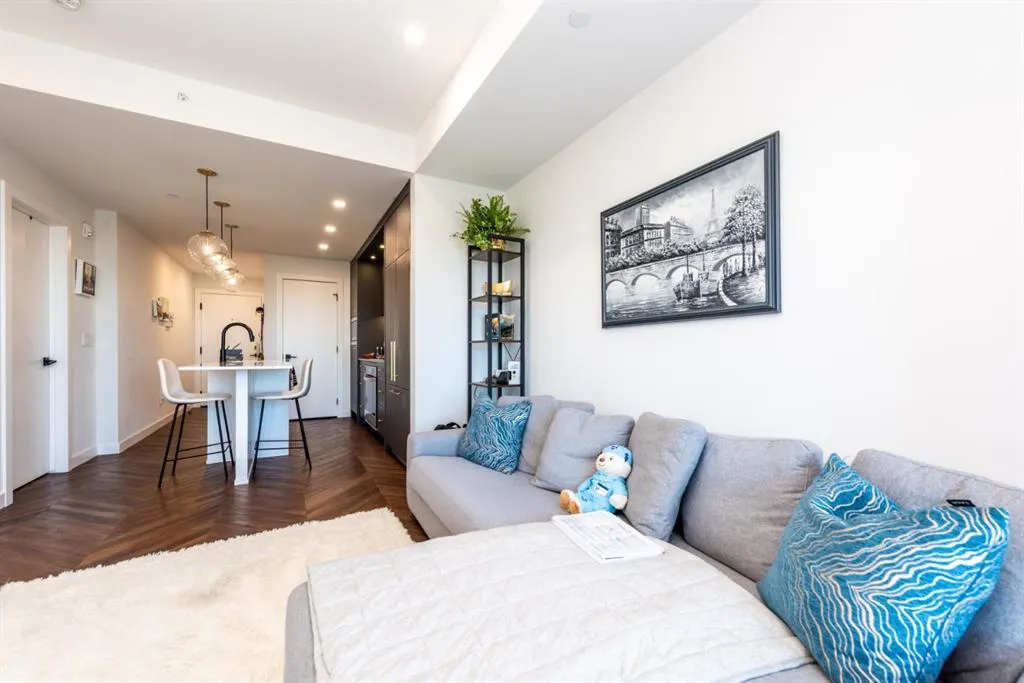 8505 Broadcast Avenue SW, #516
