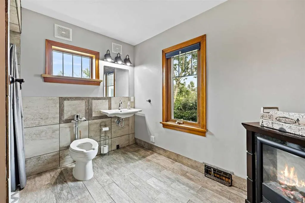 283242 260 Township