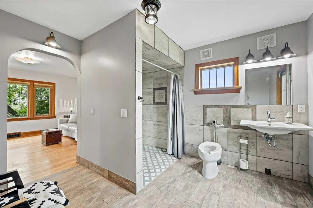 283242 260 Township