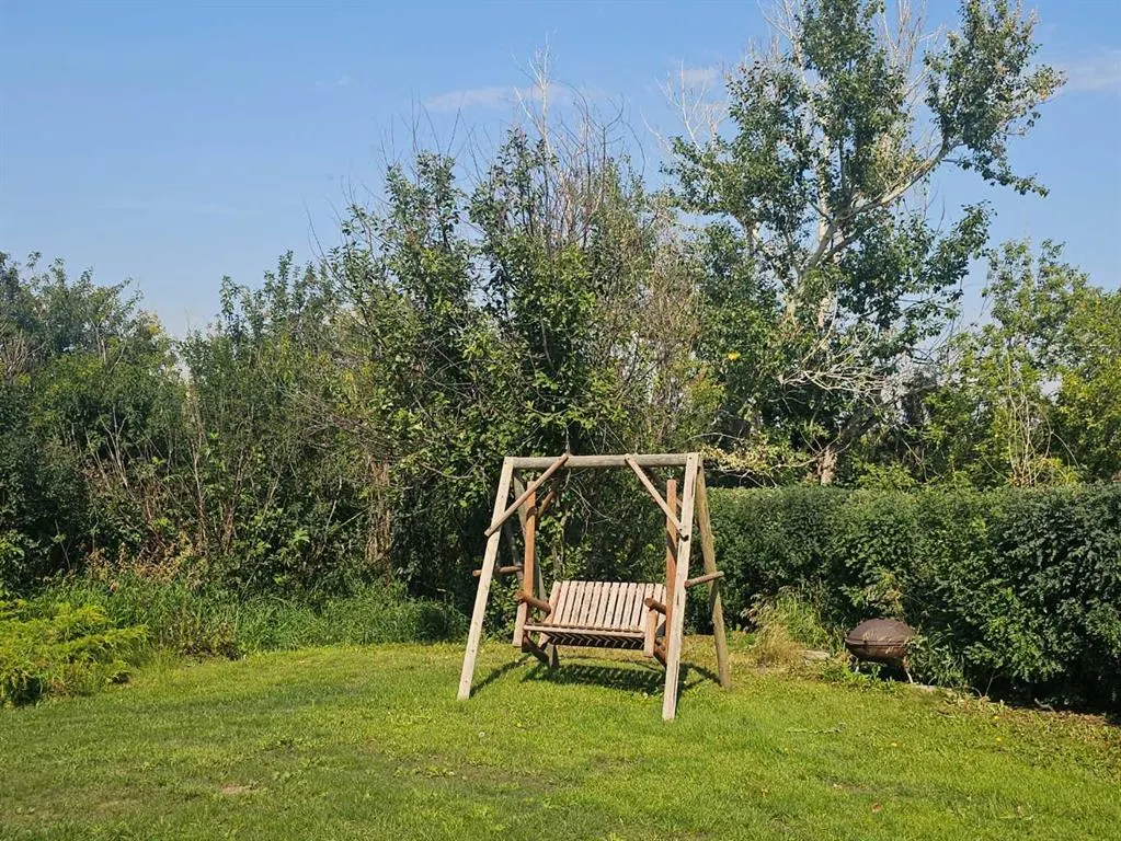 283242 Township Road 260