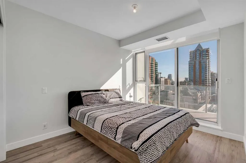930 16 Avenue SW, #1004
