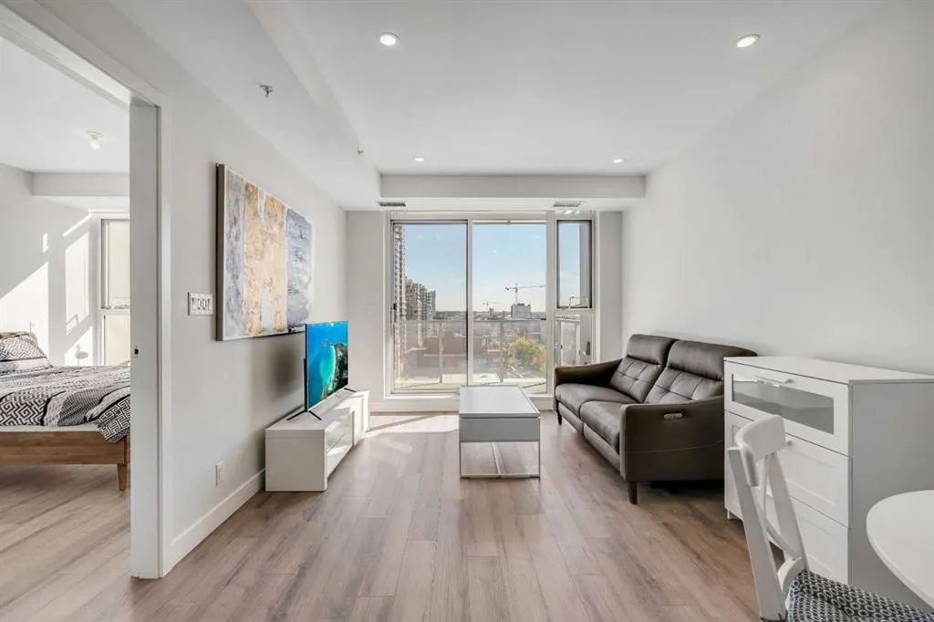 930 16 Avenue SW, #1004