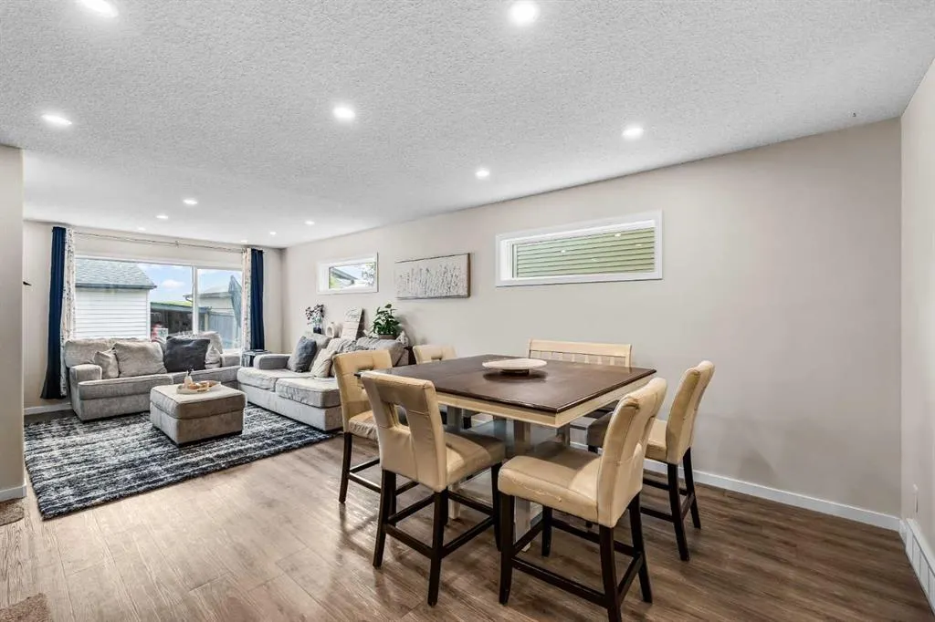17 Cranford Place SE